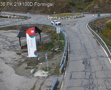 Webcam A-136 - Cruce Urbanización-Sextas