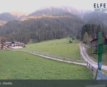 Stubai Glacier - Webcam Neustift - Dorf - Krössbach