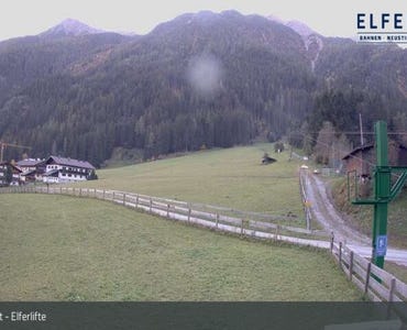 Stubai Glacier - Webcam Neustift - Dorf - Krössbach