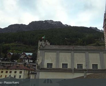 Webcam Piazza Kuerc 1245