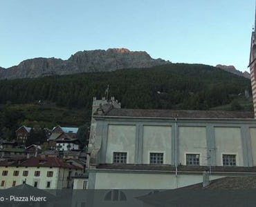 Webcam Piazza Kuerc 1245