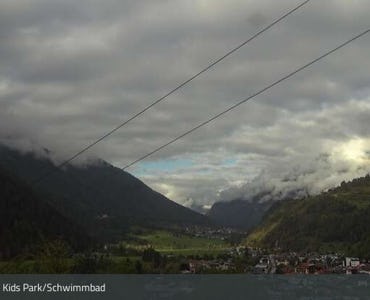 Hochoetz - Oetz - Webcam Kids Park/Schwimmbad 835