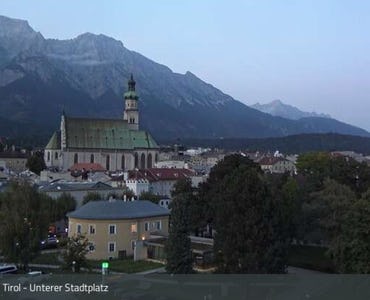 Glungezer – Tulfes - Webcam Unterer Stadtplatz 570