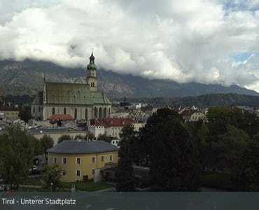 Glungezer – Tulfes - Webcam Unterer Stadtplatz 570