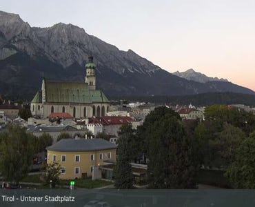 Glungezer – Tulfes - Webcam Unterer Stadtplatz 570