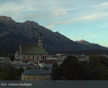 Glungezer – Tulfes - Webcam Unterer Stadtplatz 570