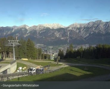 Glungezer – Tulfes - Webcam Glungezerbahn Mittelstation 1560