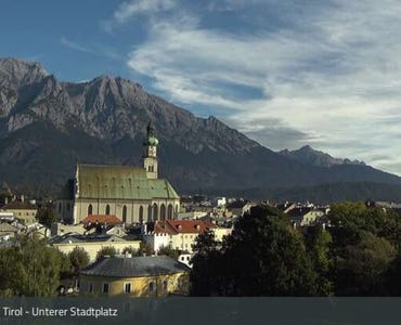 Glungezer – Tulfes - Webcam Unterer Stadtplatz 570