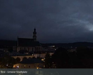 Glungezer – Tulfes - Webcam Unterer Stadtplatz 570